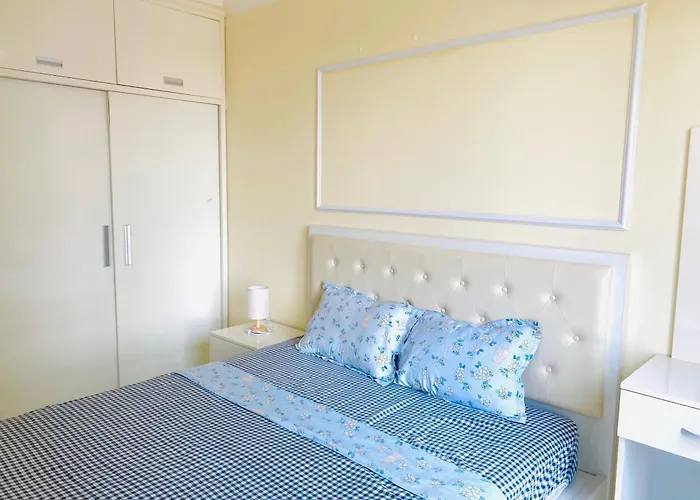 Ho 3 Ngu Gan Bien Apartment